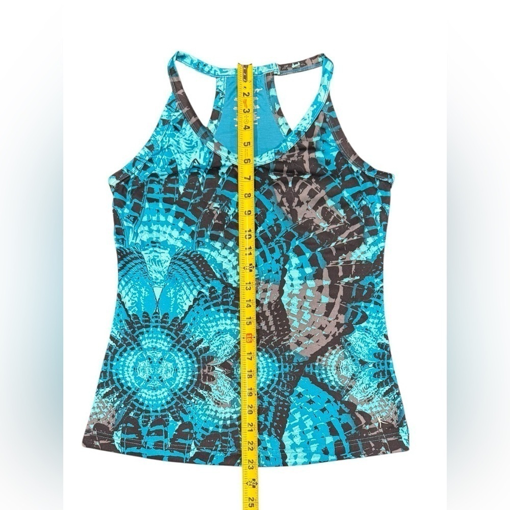 Danskin Now Yoga Racerback Tank Shelf Bra Size Medium - Picture 6 of 8